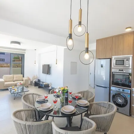Trinity Villa Paralimni Exterior photo